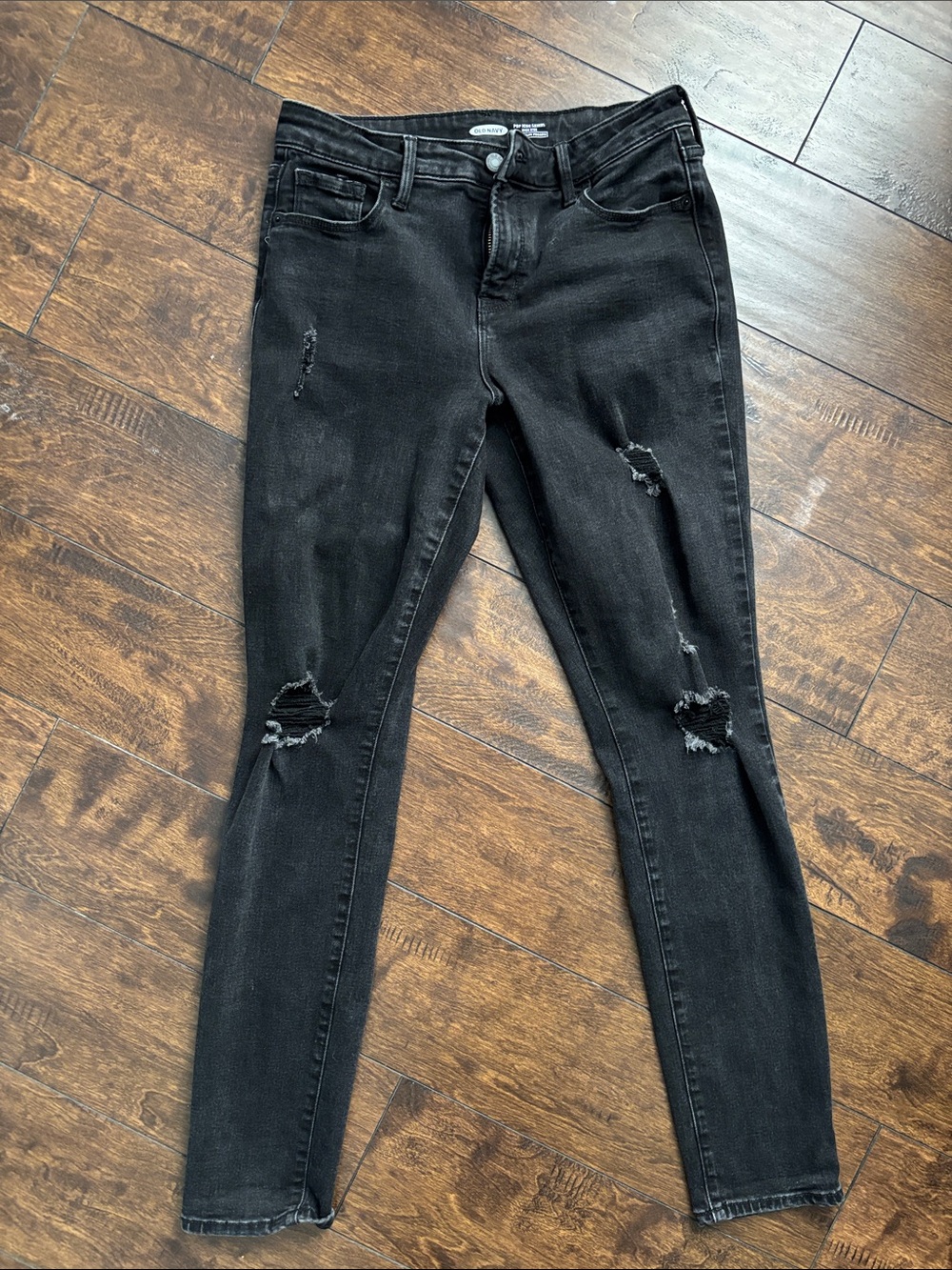 Old Navy Women's Black Distressed Skinny Jeans size 6